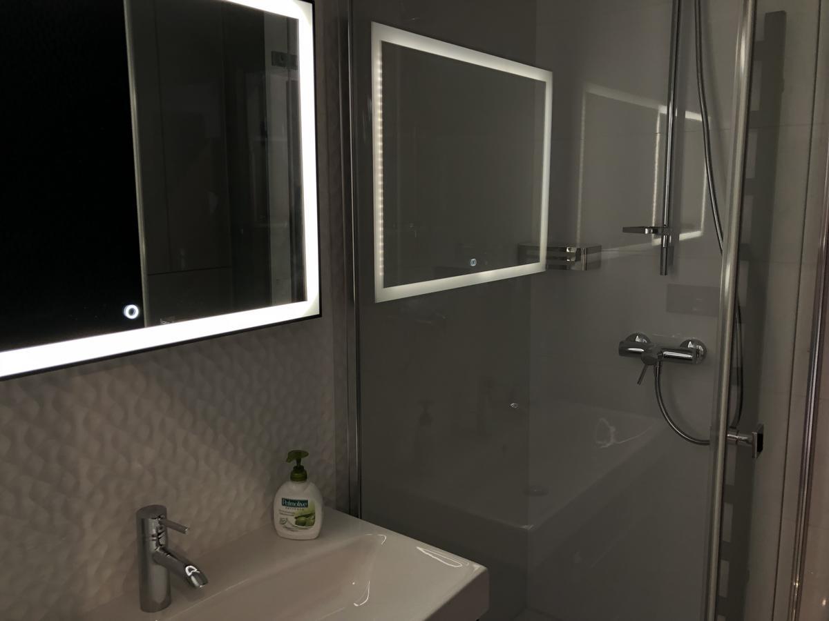 Bon Apetit Apartament Lviv Luaran gambar