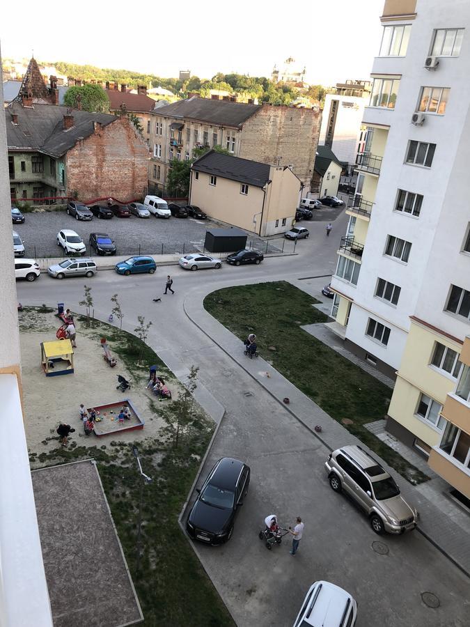 Bon Apetit Apartament Lviv Luaran gambar