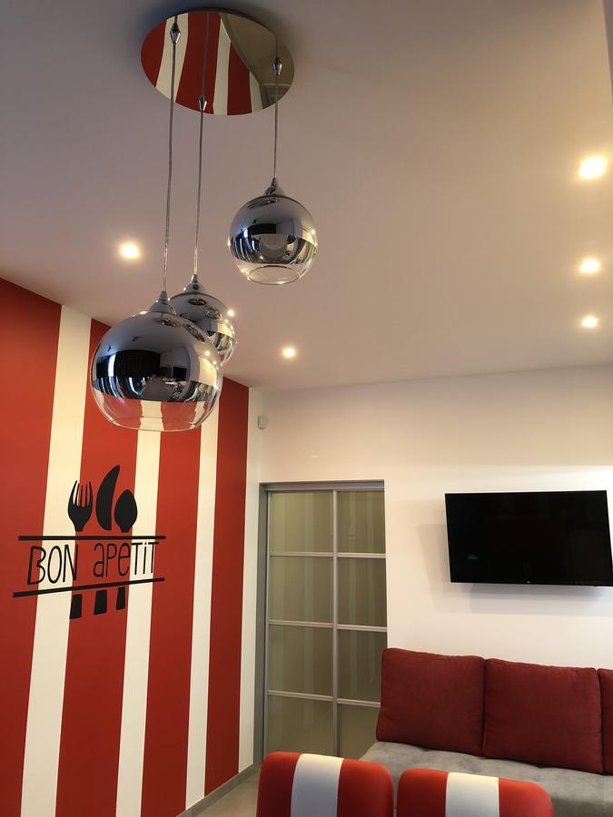 Bon Apetit Apartament Lviv Luaran gambar